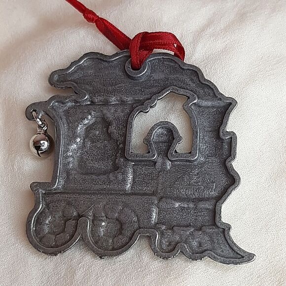 Santa on Train Pewter Christmas Ornament Locomotive Engine Conductor - Picture 4 of 4